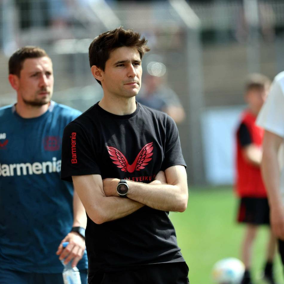 Eine Stunde in Überzahl: Bayers U19 startet mit einem Erfolg in die Saison