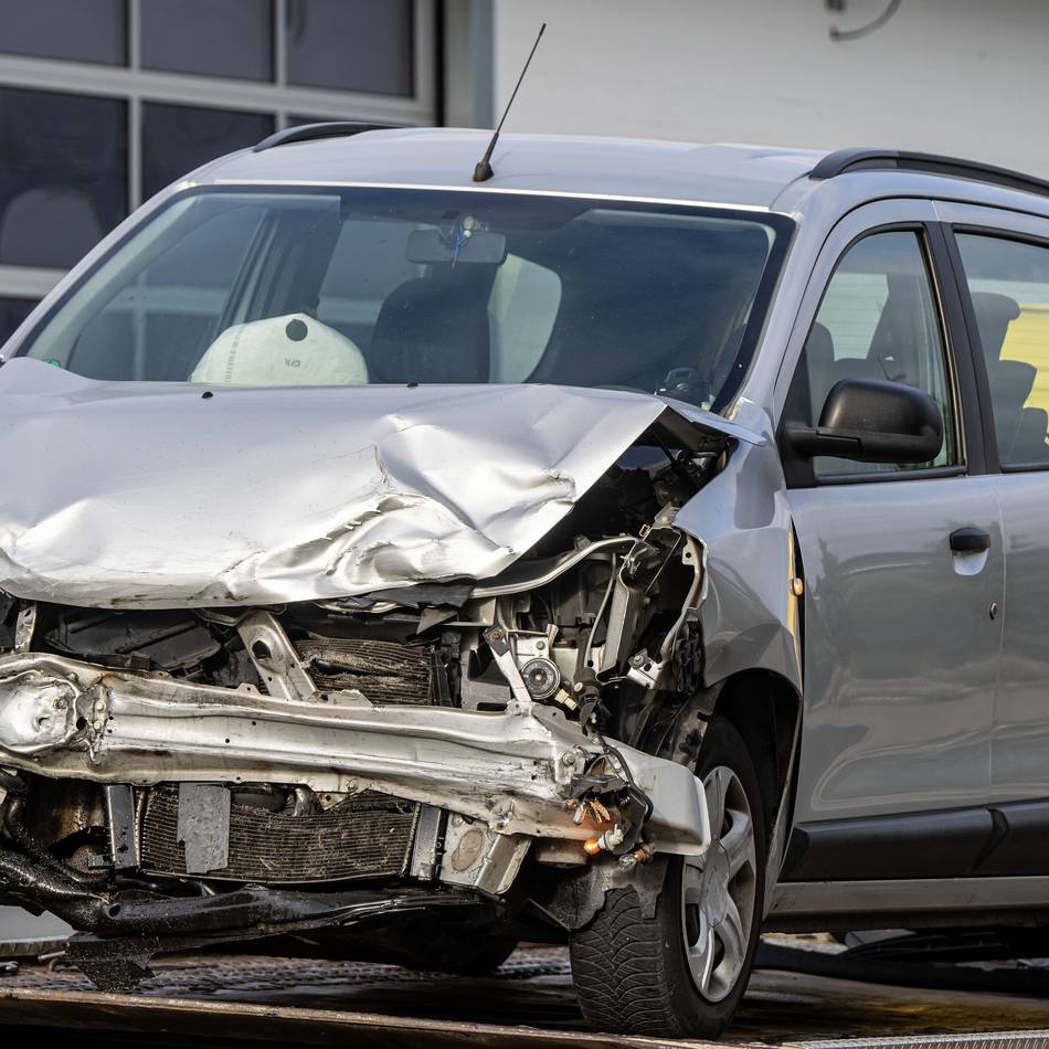 Ermittlungen wurden aufgenommen: Unfall in Bönninghardt mit zwei Leichtverletzten