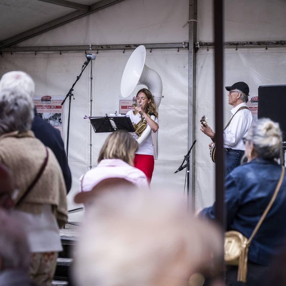 Oberkassel feiert: Sommer-Party auf der Luegallee mit viel Musik