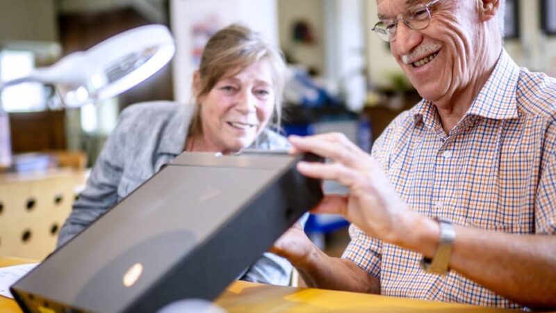 Werkstätten zum Mitmachen: Wo Haushaltsgeräte vor der Tonne gerettet werden – das sind Repair-Cafés in Düsseldorf