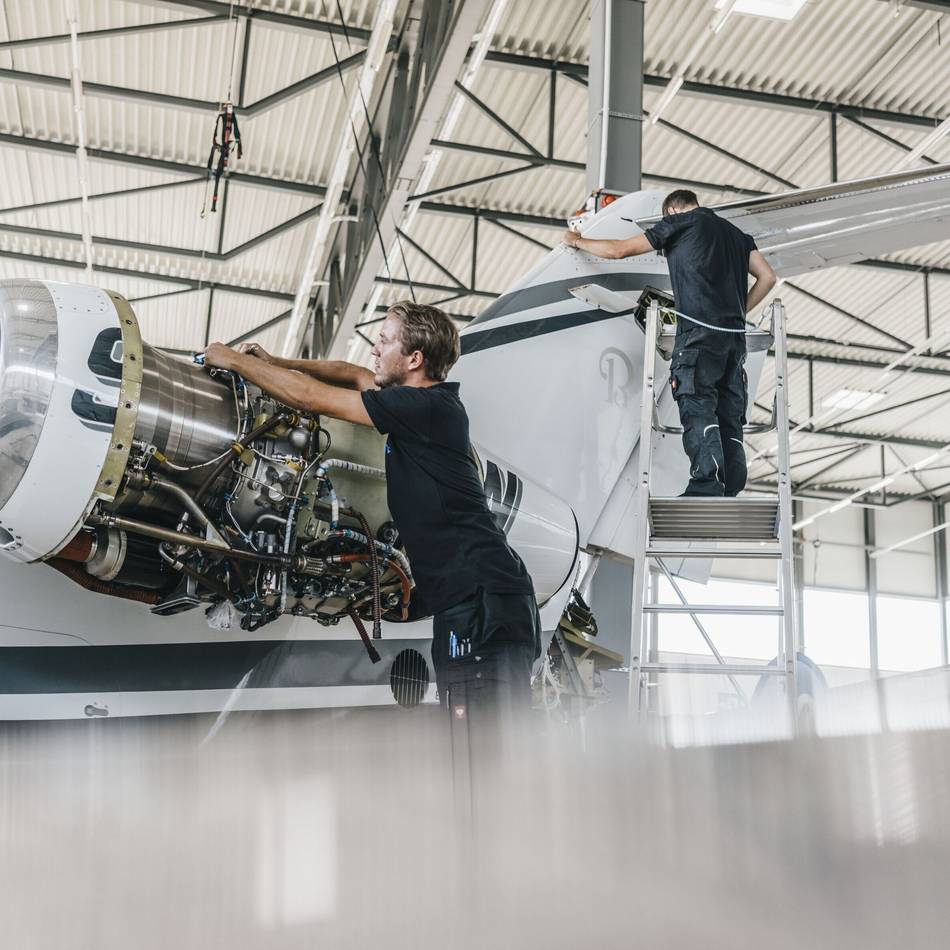 Unternehmen wächst seit Jahren: Flugzeuge aus aller Welt werden in Mönchengladbach gewartet
