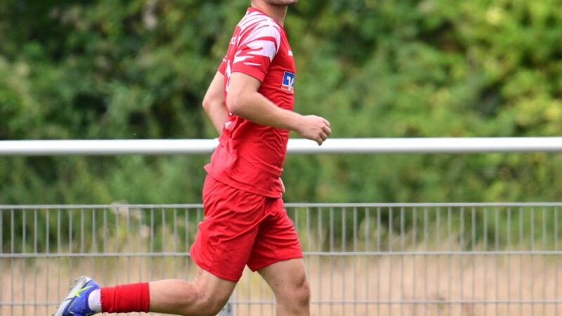 3:1-Erfolg in Meerbusch: Sonsbecker Effizienz bringt den ersten Dreier