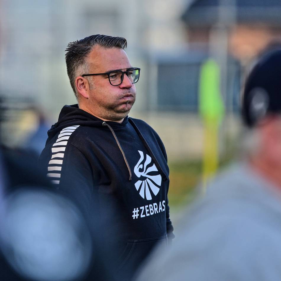 SV Rindern hat sich gut verstärkt: Drei Gründe, weshalb ein Spitzenplatz kein Thema für Trainer Christian Roeskens ist