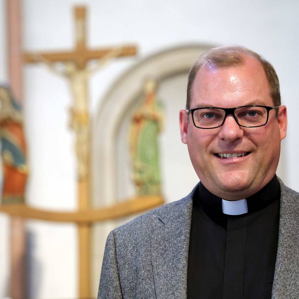 Pfarrer Hülz verlässt Leverkusen: Brückenbauer für acht Gemeinden