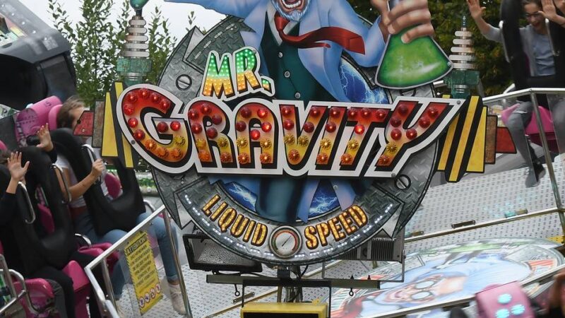 Herbstkirmes und Krammarkt in Wermelskirchen: Ein Fahrgeschäft der „1. Kirmes-Liga“