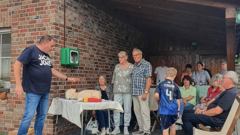 Öffentlich zugänglicher Defibrillator in Sonsbeck: Ein Lebensretter als Dankeschön