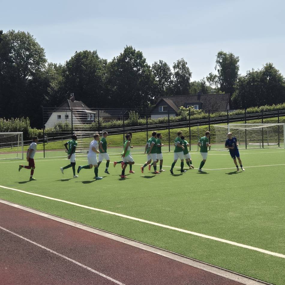 Hückeswagener Fußballklub vor dem Saisonstart: Auch Raspo denkt über Kreis-Wechsel nach