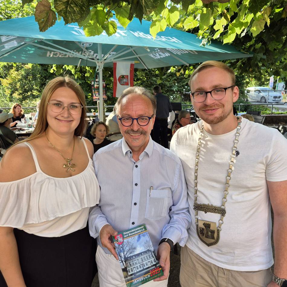 Brauchtum in Grevenbroich: Neues Jahrbuch stimmt auf das große Schützenfest ein