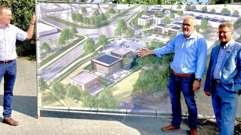 Am Weikensee in Hamminkeln: Cubes III – Millionen-Investition in Hotel, Restaurant, Büros und Gewerbehallen
