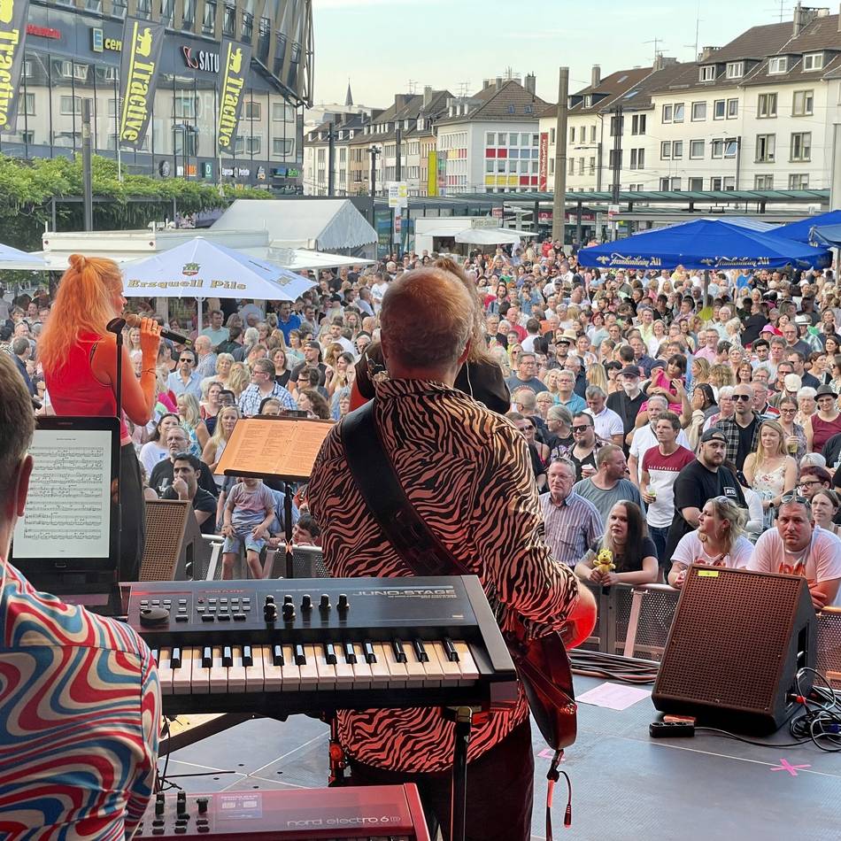 Falschparker werden abgeschleppt: Countdown zur Solinger Sommerparty läuft