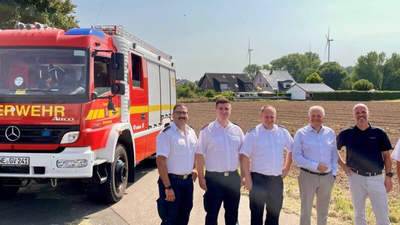Stadt Grevenbroich nennt Datum für Baubeginn: Standort für neues Feuerwehrhaus in Gustorf gefunden