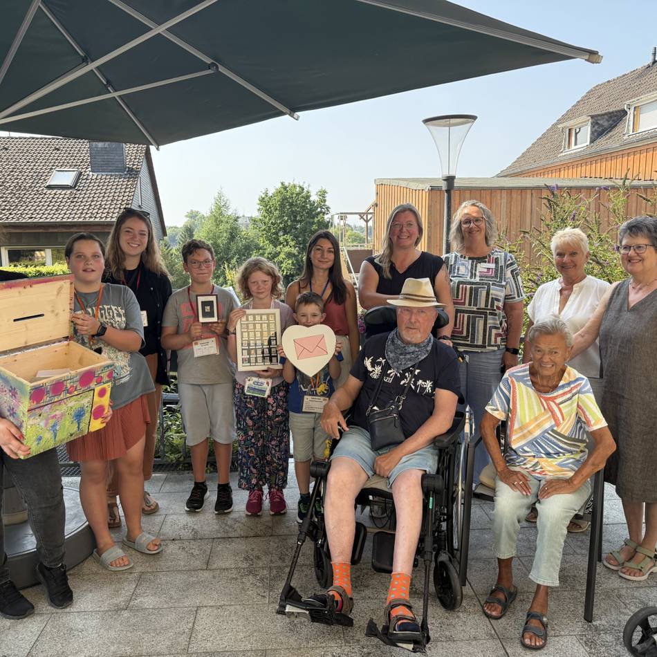 Ferienaktion in Hückeswagen: 106 Mal „Herzenspost“ aus dem Kinderdorf für das Johannesstift
