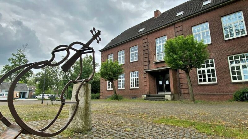 Musikunterricht in Meerbusch: Instrumente kennenlernen beim „Schnuppertag“ der Musikschule