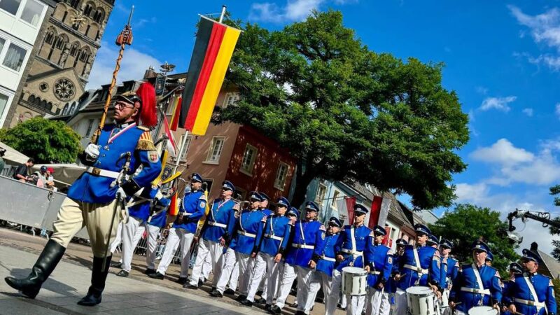 Königsparade 2025: Ein Sonntag der großen Gefühle in Neuss