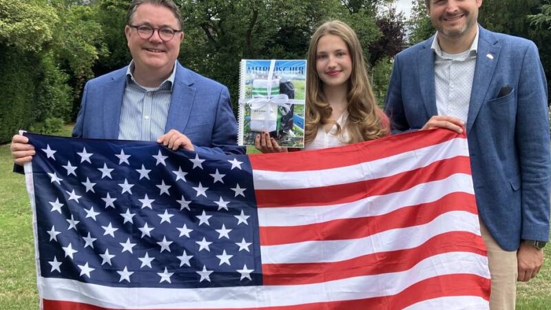 Austauschprogramm vom Bundestag: Meerbuscherin wird Junior-Botschafterin in den USA