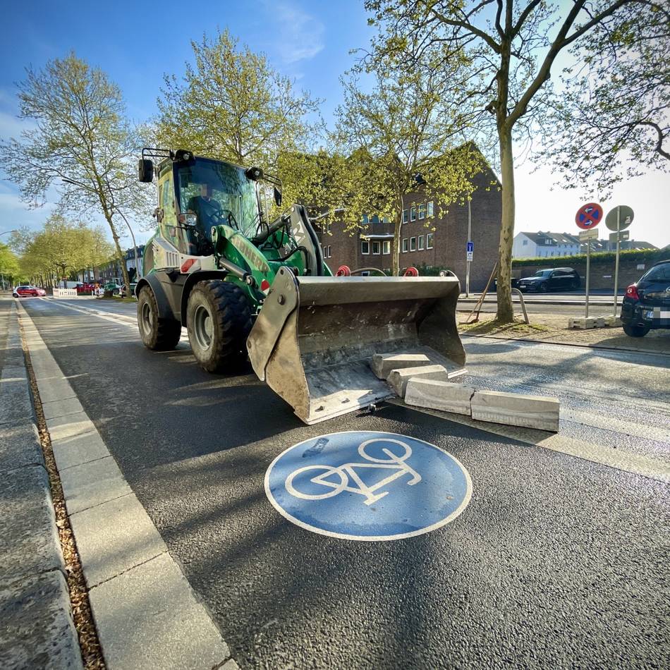 Gescheitertes Verkehrsprojekt in Mönchengladbach: Das muss die Stadt nach der Klage gegen die „Protected Bike Lane“ zahlen