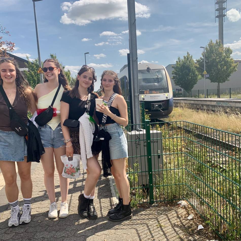 Hitze im RE10: „Es war schlimm“ – San-Hejmo-Fans schwitzen im Niersexpress
