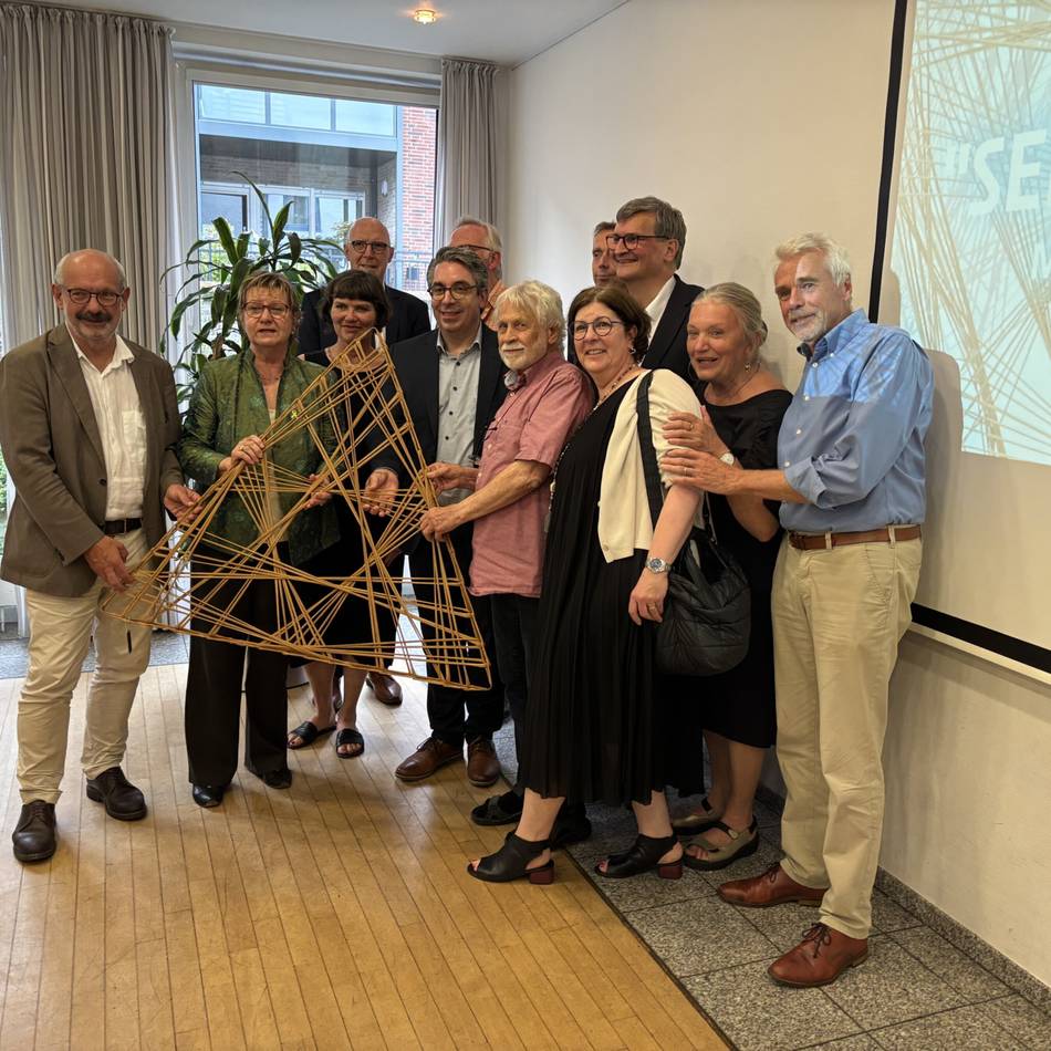 Pläne für Synagogenplatz: Ein Stück Netzfassade für jedermann in Kleve