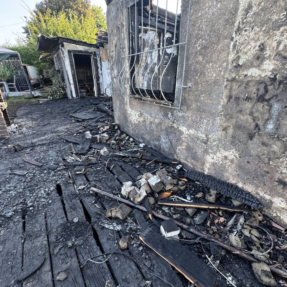 Einsatz in Mönchengladbach: Wieder Feuer in Kleingartenanlage – zwei Gartenlauben brennen ab