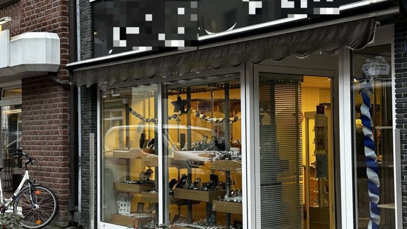 Zeugin hatte Waffe am Kopf: Nach Raubüberfall auf Gocher Juwelier – sechs Angeklagte erwartet Prozess