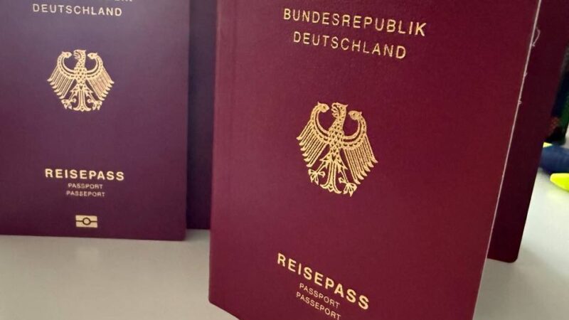 Ausweis beantragen in Wermelskirchen: Neuer Ausweis per Direktversand – so funktioniert es