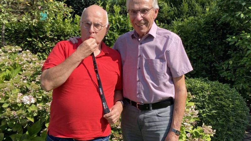 Stabübergabe: „Die jungen Alten“ in Alpen: Wechsel an der roten Trillerpfeife