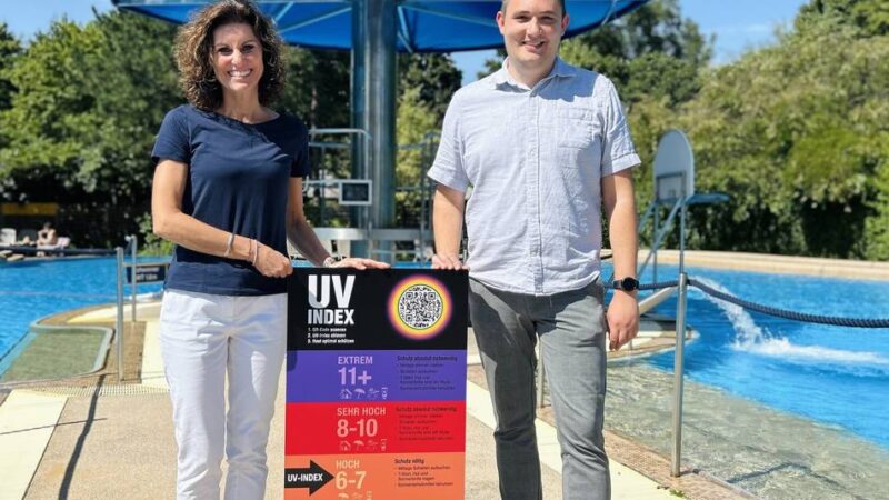 Aktion in Leverkusener Freibädern: UV-Anzeiger warnen Badegäste vor zu viel Sonne