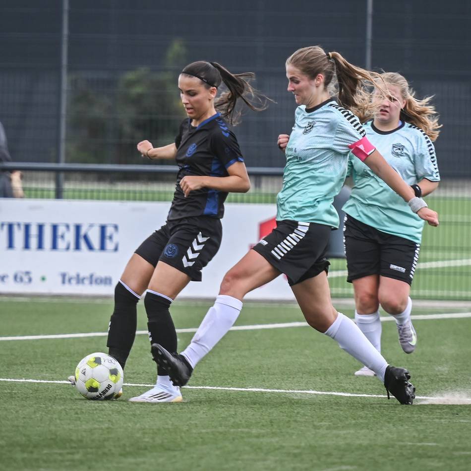 Fußball-Niederrheinpokal der Frauen: Viktoria Winnekendonk weiter – Siegfried Materborn ist gegen den MSV Duisburg chancenlos
