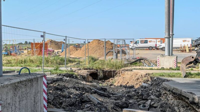 Zwischen Sonsbeck und Kevelaer: Bohrung für Mega-Erdkabel – Straße sackt ab