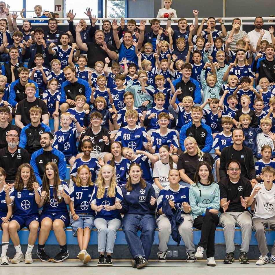 Sommerfest und Testspiel gegen Wetzlar: Handball-Abteilung von Bayer Dormagen beschwört Zusammenhalt