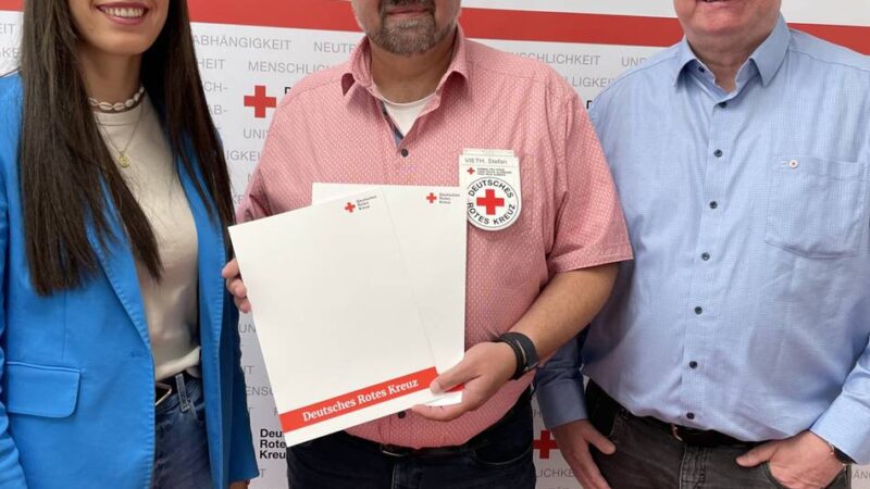 Hilfsorganisationen in Mettmann: Mettmanner Rotes Kreuz bekommt doppelte Unterstützung