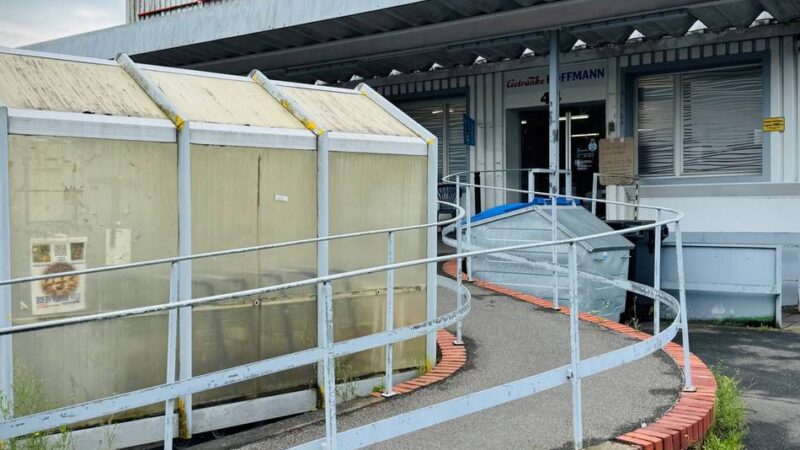 Parfüm-Verbot in Neuss: Warum ein Getränke-Markt Kunden mit „Kirke“ nicht mehr reinlässt