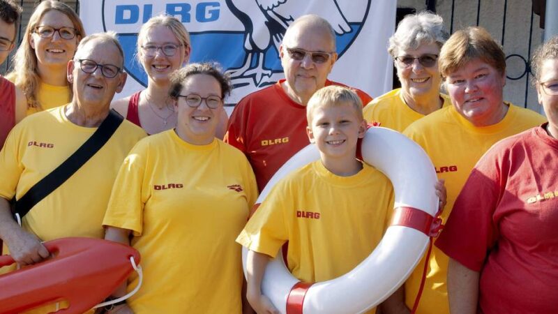 Am Samstag im Freibad: DLRG feiert ihren 90 Geburtstag im Underberg-Freibad