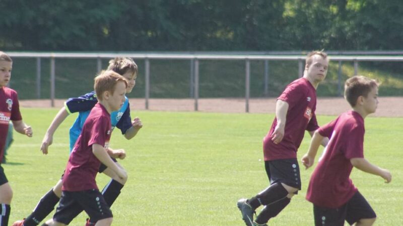 SG Kaarst startet mit Inklusionsfußball: „Wir bauen Barrieren ab. Nicht nur auf dem Platz, sondern auch im Kopf“