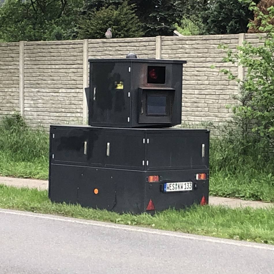 Kommunaler Blitzer kommt: Rheinberg erhöht den Druck auf Raser