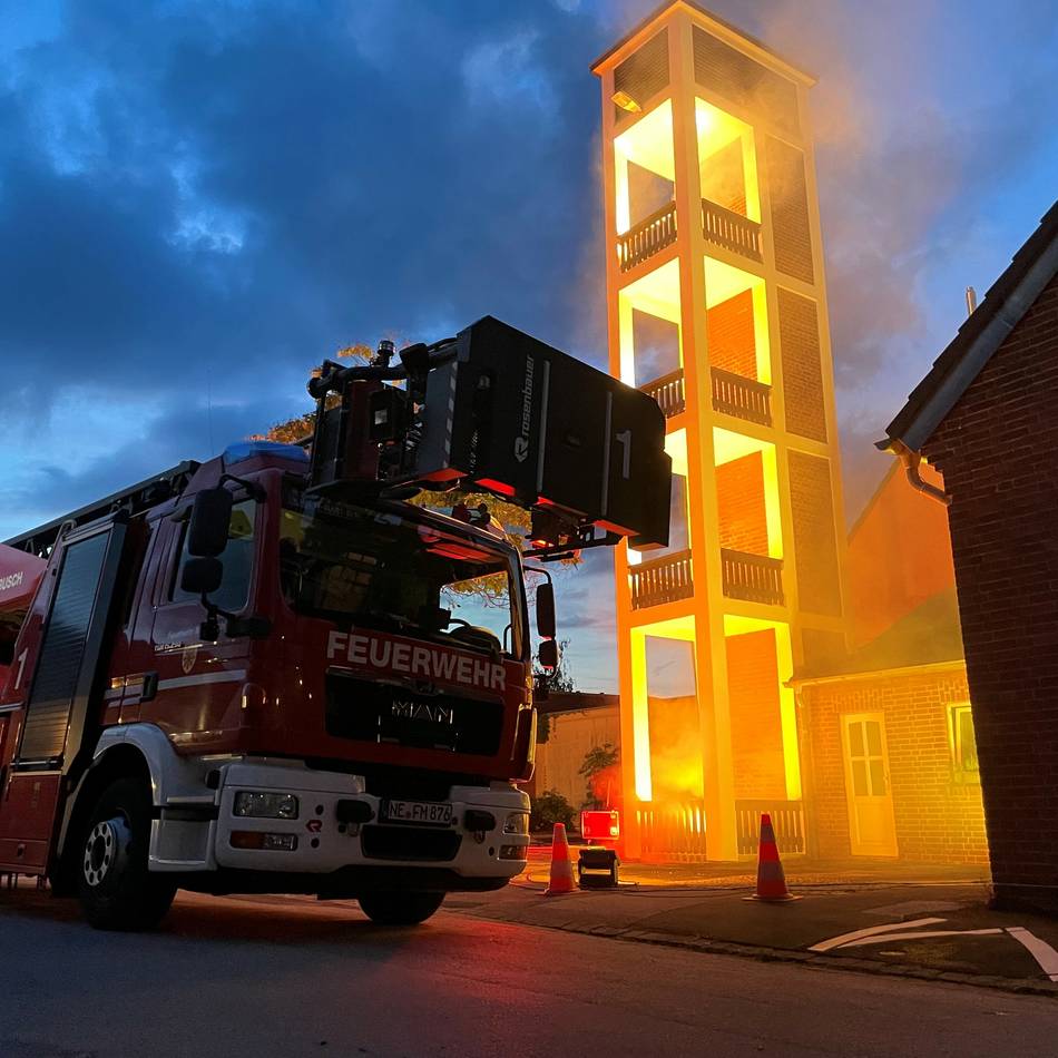 Fest der Meerbuscher Feuerwehr: Steigerturm in Osterath soll wieder in Flammen stehen