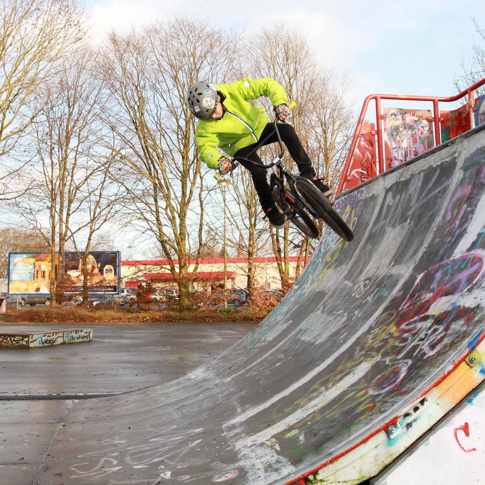 Für Skateboardfahrer: Am Rheinberger Zuff wird bald eine Miniramp gebaut