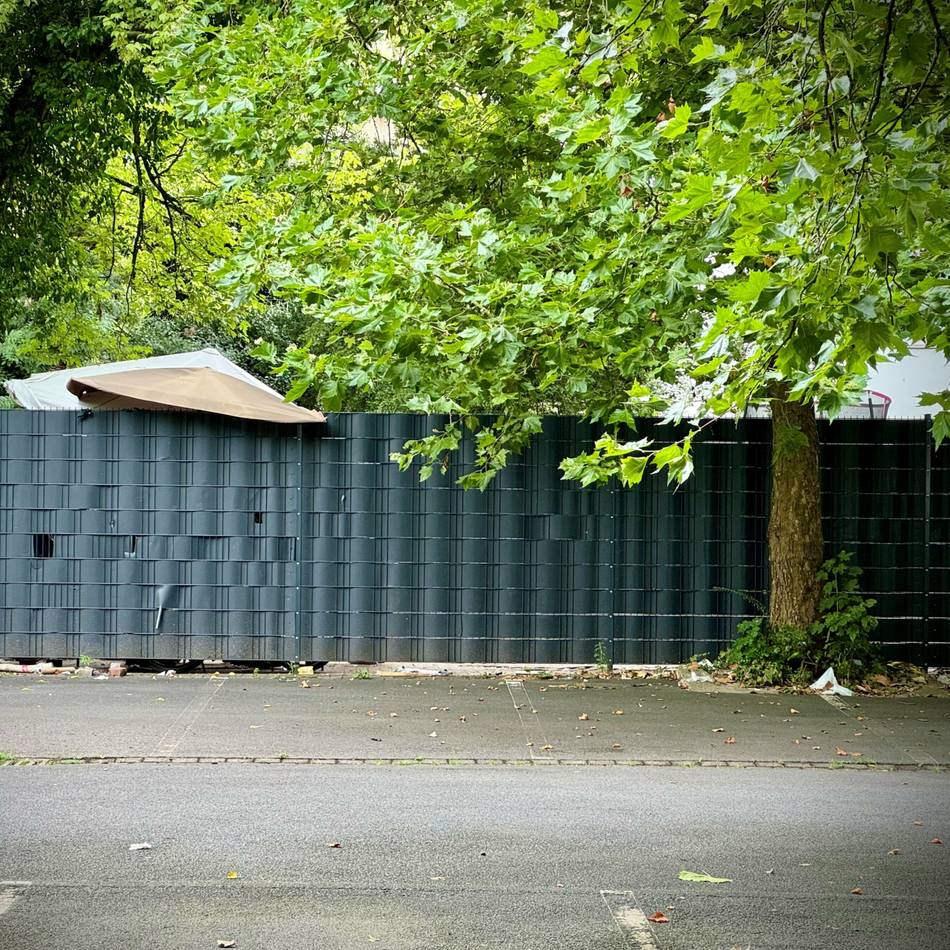 Treffpunkt an der Neusser Stadthalle: CDU-Dialog mit Staatssekretär zum Thema Sicherheit