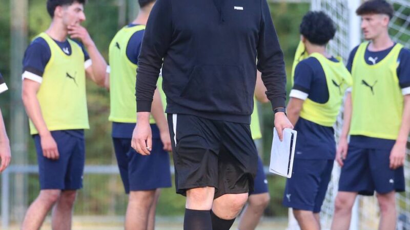 Trainer Florian Wittkopf in seinem neuen Job: Vorbereitung mit Hürden beim 1. FC Mönchengladbach