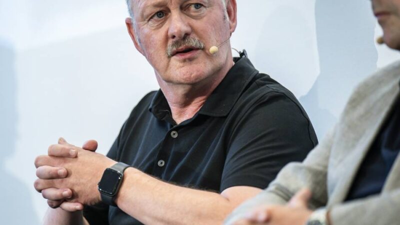 „Wollen Julian nicht abgeben“: Gladbachs Sportchef Virkus äußert sich erstmals zu Weigl-Gerüchten