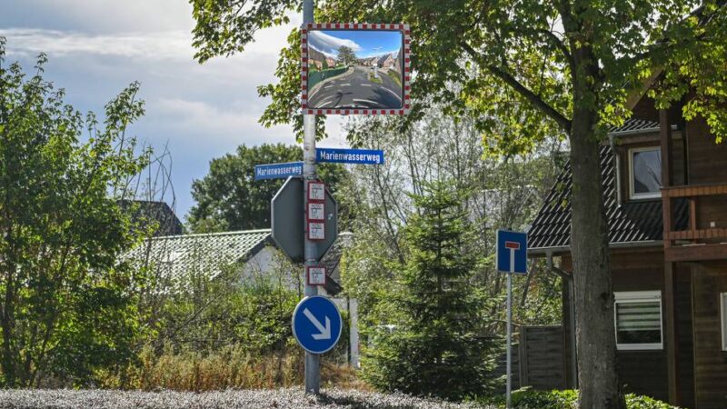 Straßensperrungen für zwei Monate: Baubeginn für Kreisverkehr am Marienwasserweg in Weeze