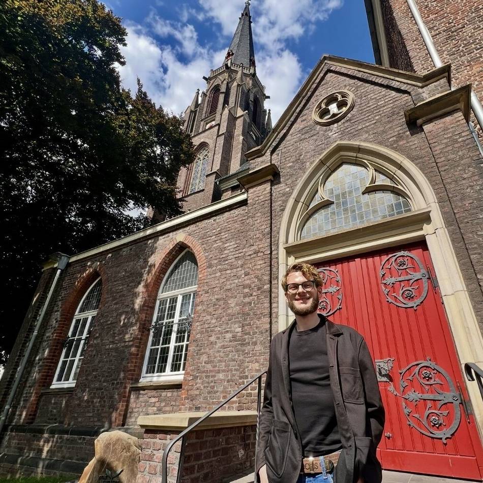 Neuer Pfarrer Yannick Barnekow: „Stadtkirche soll Kirche für Moers und für jeden werden“