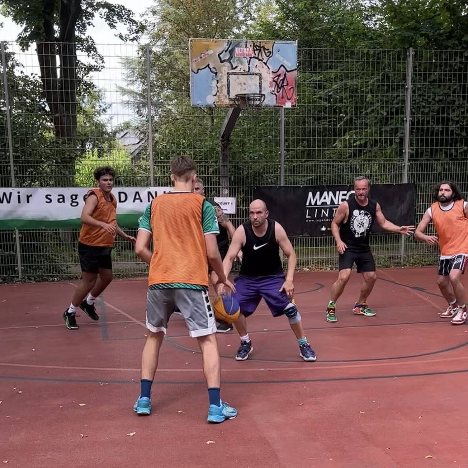 3×3-Basketball-Turnier: So bereitet der TuS 08 Lintorf das Streetball Rimbattle vor