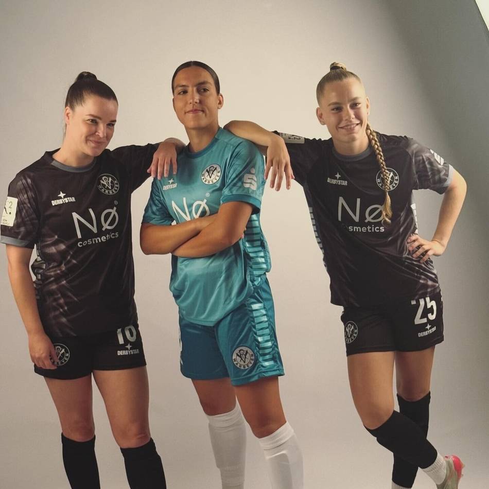 Fotoshooting beim DFB in Frankfurt: So läuft die Vorbereitung des VfR Warbeyen auf die Saison in der Zweiten Bundesliga