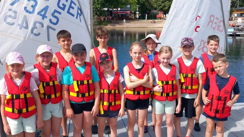 Angebot in den Sommerferien: Segelfreizeit für Kinder im Freizeitzentrum Xanten