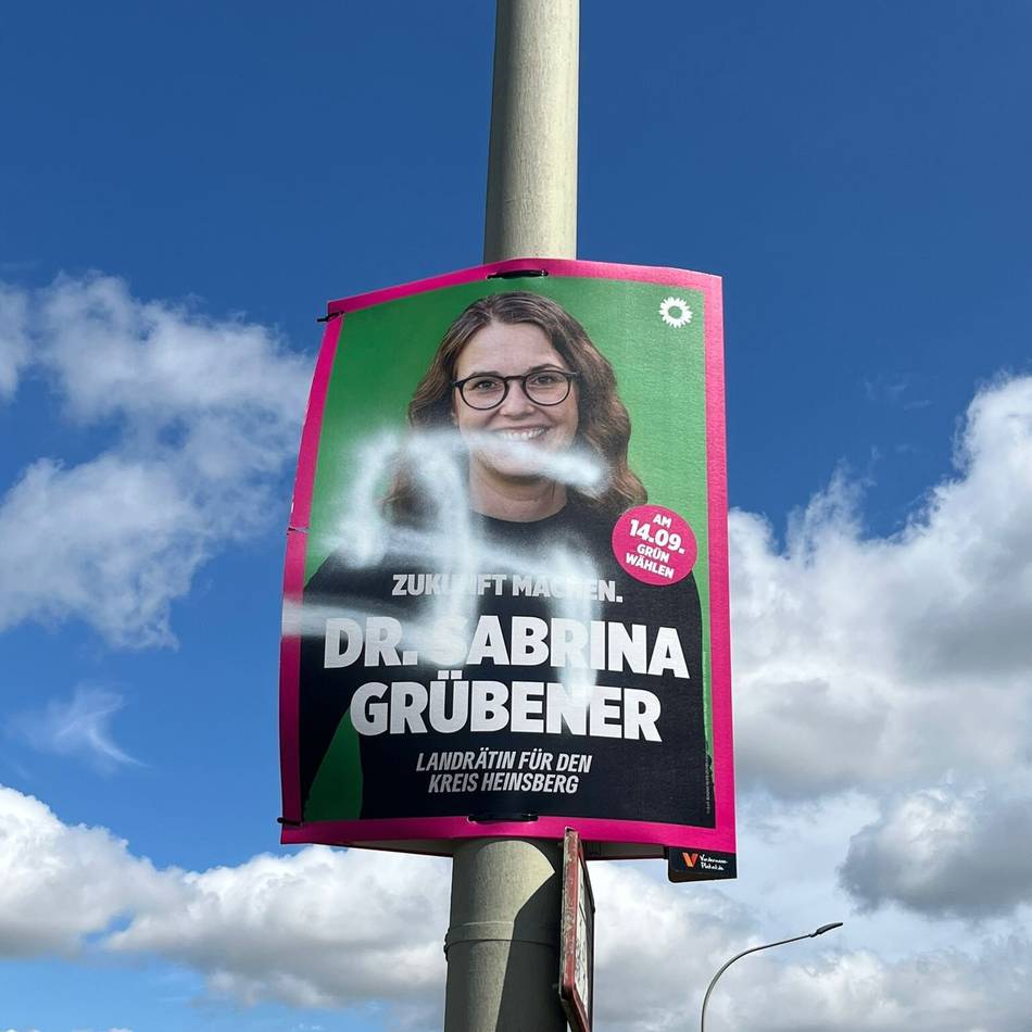 Wahlkampf im Kreis Heinsberg: Auch Grüne klagen über zerstörte und beschmierte Wahlplakate