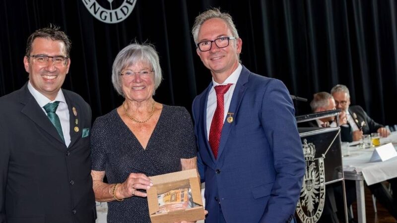 Ehrenabend der Schützengilde Neuss: Eine mildtätige Idee vom Gildekönig