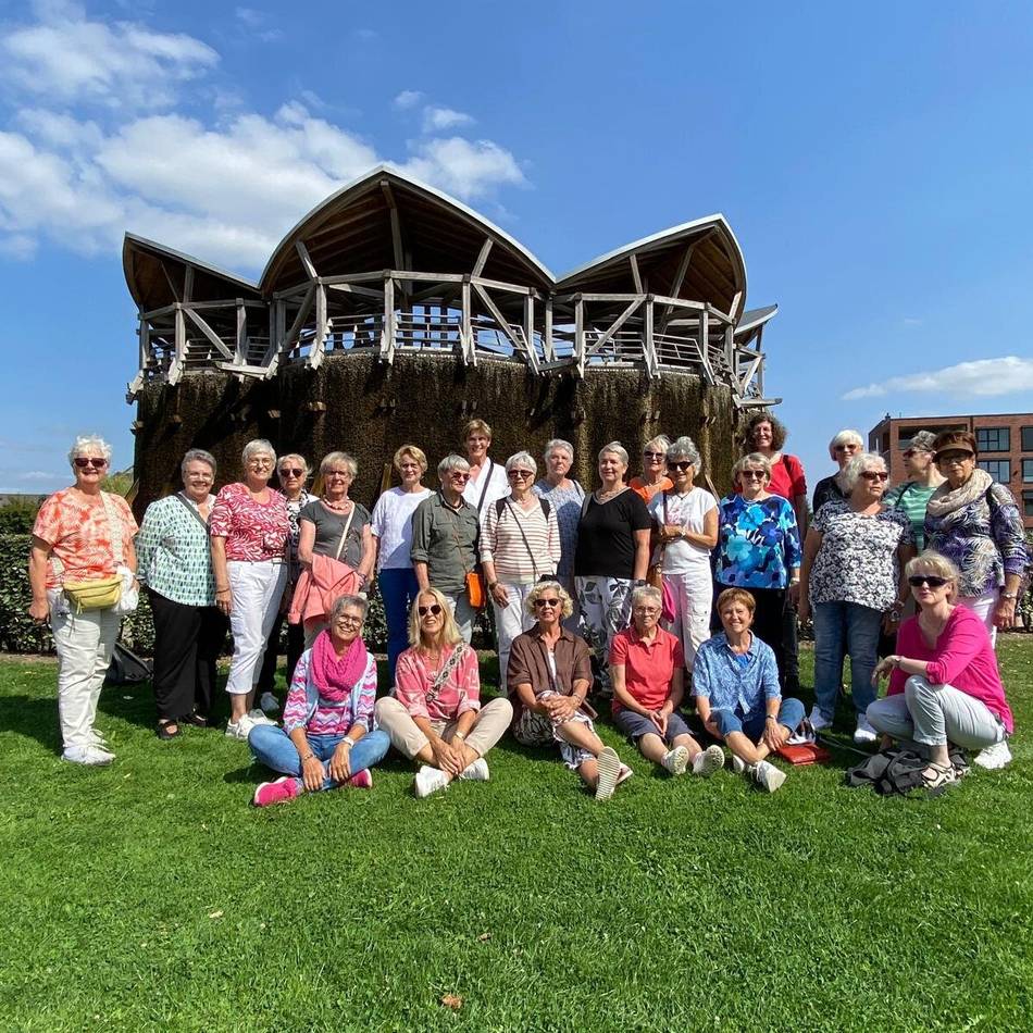 Besuch des Solegartens: Frauenchor „Pro Musica“ war zur Sommertour in Kevelaer