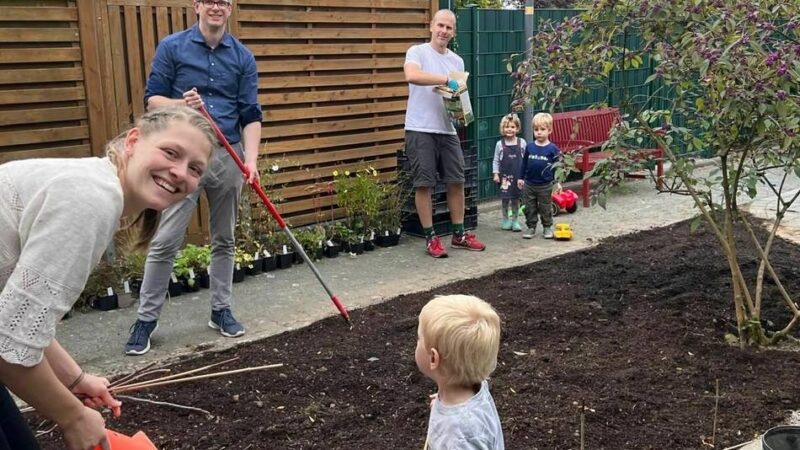 Mehr grüne Vielfalt und Naturnähe in der Stadt: Jetzt noch beim Wettbewerb „Meerbuscher Vorgärten des Jahres“ mitmachen