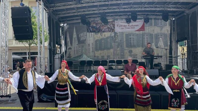 Feiern in Ratingen: Griechische Gemeinde feiert Sommerfest
